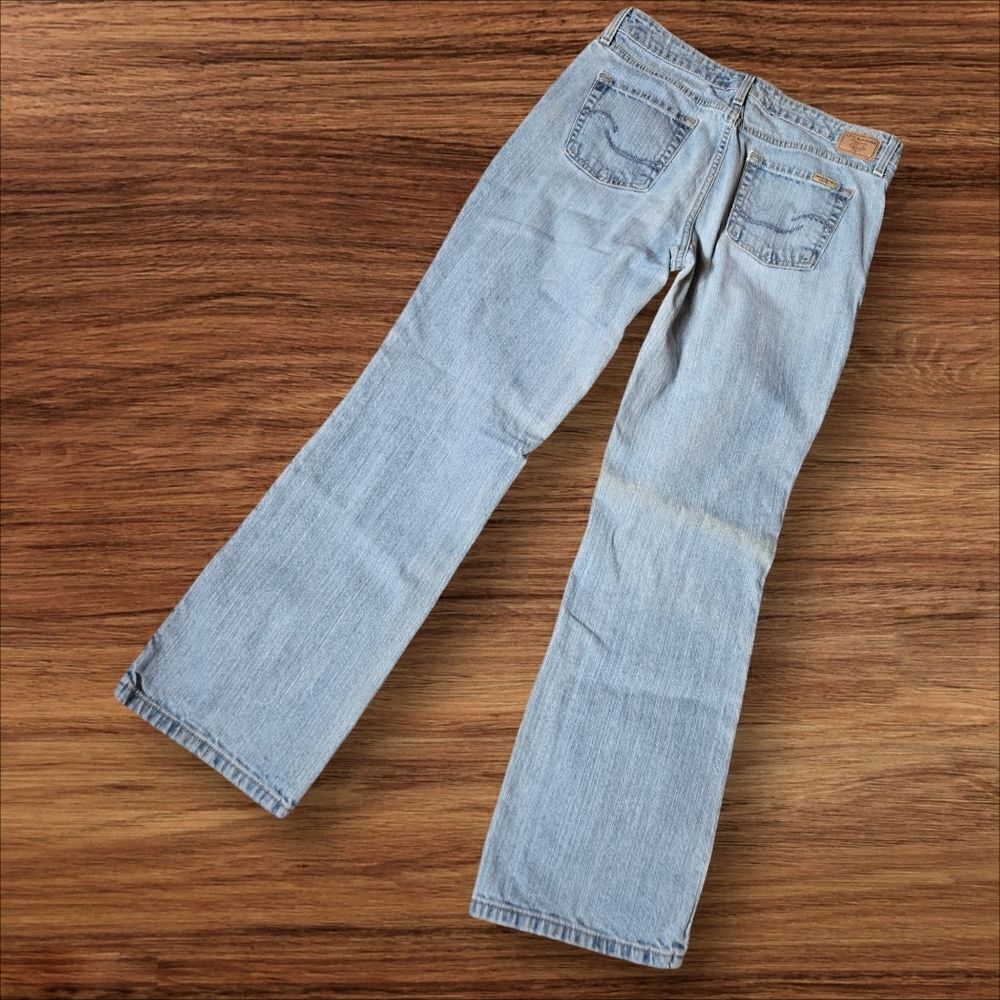 Levi's Vintage Light Wash Mid Rise Bootcut Jeans - Picture 3 of 6
